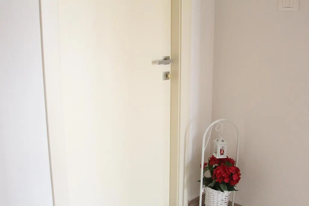 Bed and Breakfast La Porta Sulla Costa San Pantaleo Bed & Breakfast