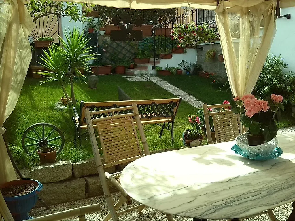 Bed and Breakfast La Porta Sulla Costa San Pantaleo